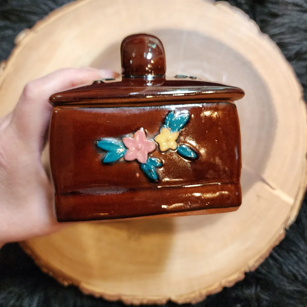Vintage Iron Shaped Brown Ceramic Sugar Bowl Trinket Box With Lid Made In Japan